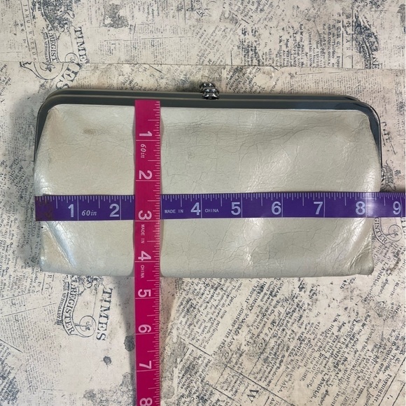 HOBO Lauren clutch wallet tan leather vintage - Picture 14 of 14